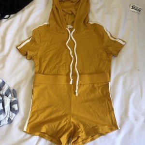 Fashion nova set (ON HOLD)